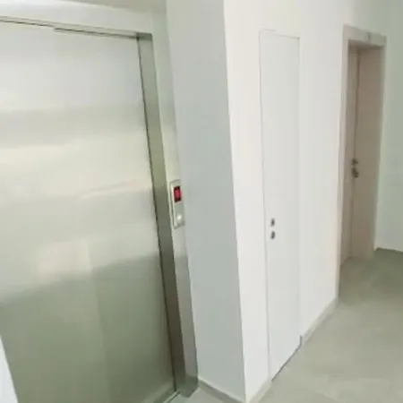 Infinity 호텔 Lezhë